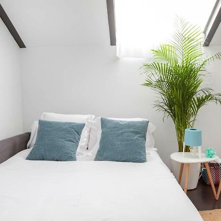 Modern Top Floor Loft At Malasana'S Heart Madrid Eksteriør bilde